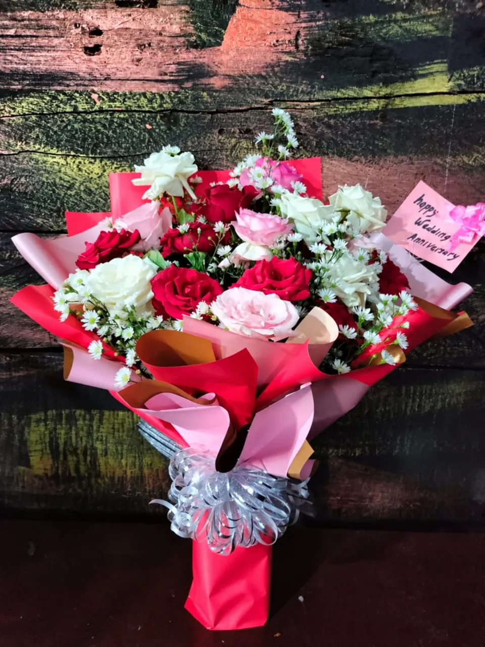 Buket Mawar Campuran Merah Pink