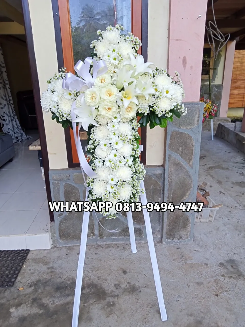 Krans Salib Putih Pita Putih