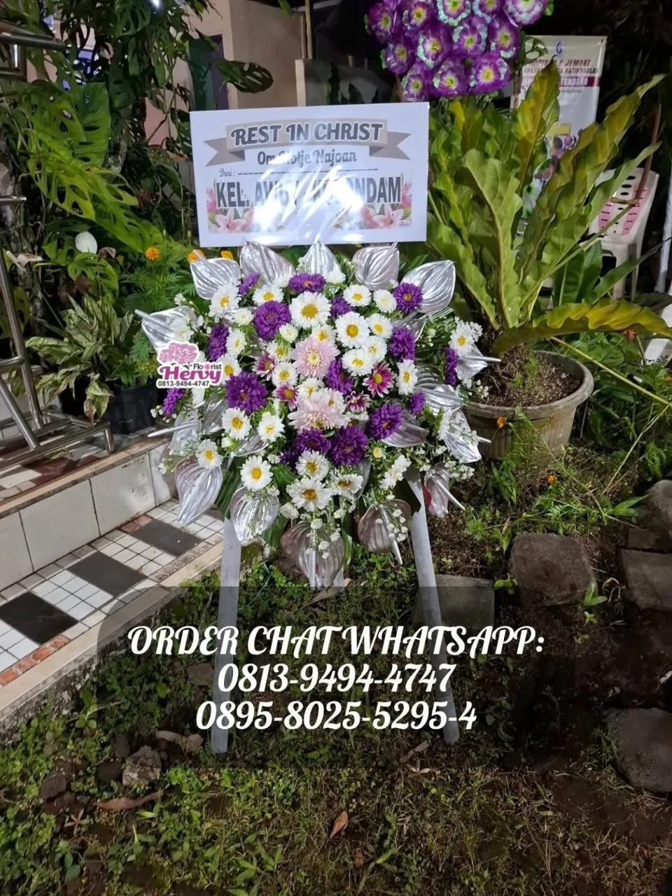 Krans Putih Ungu Pink Anthurium Silver