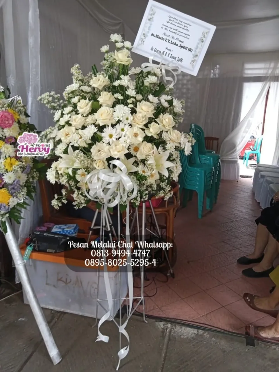 Standing Flower Lili Mawar Putih